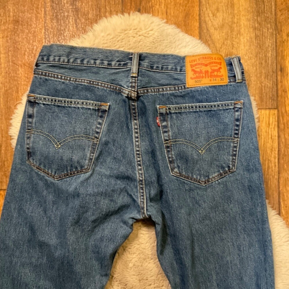 Levi's 505 Men's 34x30 Blue Denim Jeans‎ Medium Wash Measure 32x29 - Picture 8 of 11
